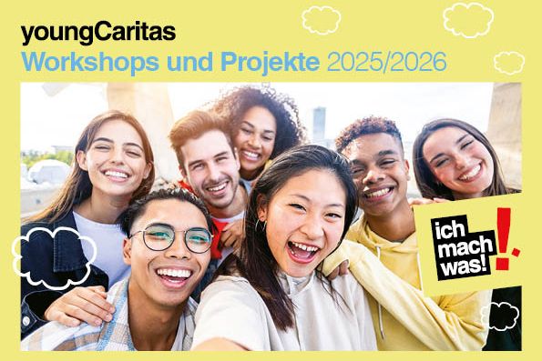 Eine Gruppe junger Menschen, die fröhlich zusammen posieren. Sie repräsentieren die Workshops und Projekte von youngCaritas für 2025/2026.